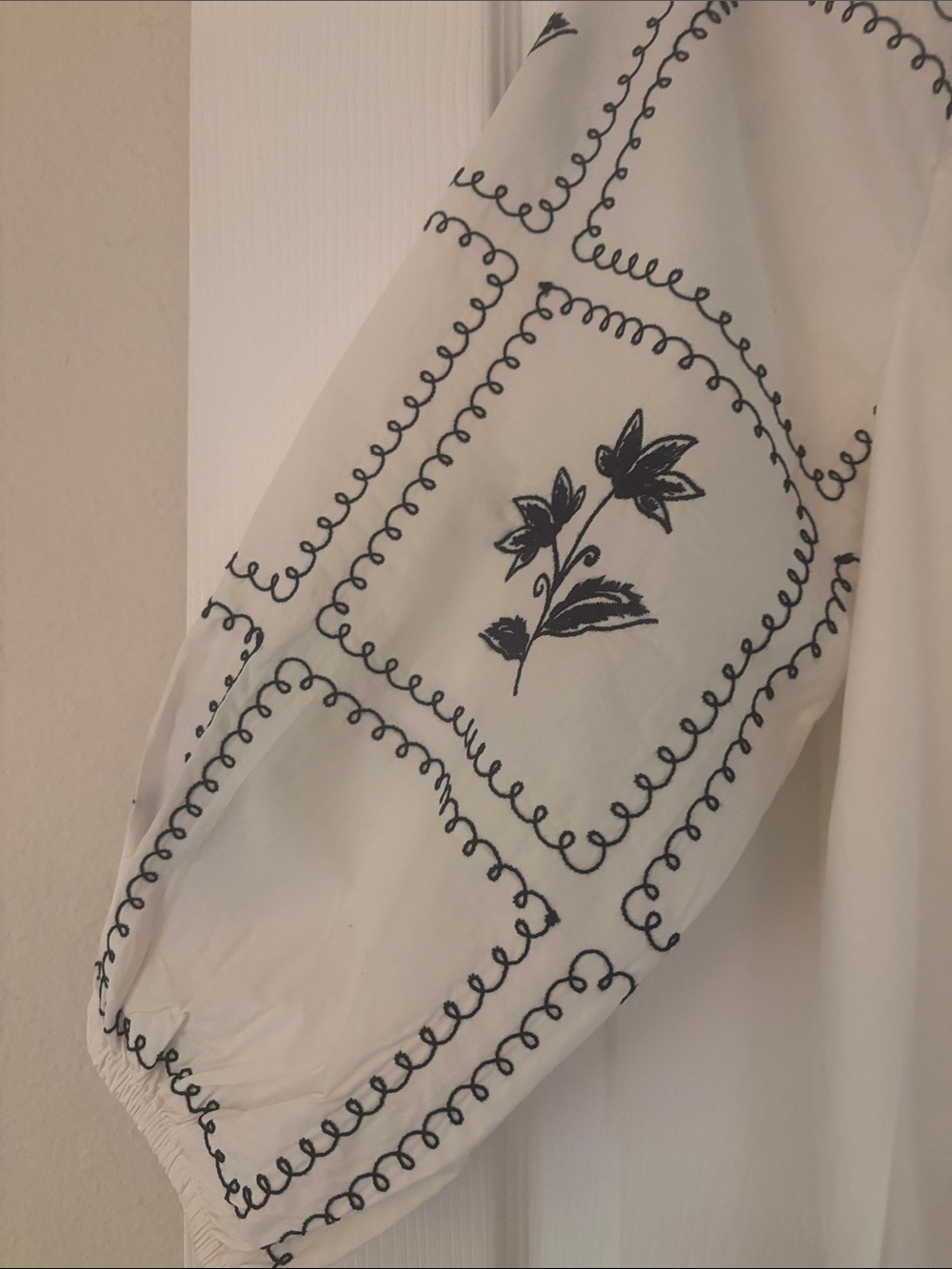 LOFT Cream Blouse with Navy Embroidered Sleeves - Picture 7 of 14
